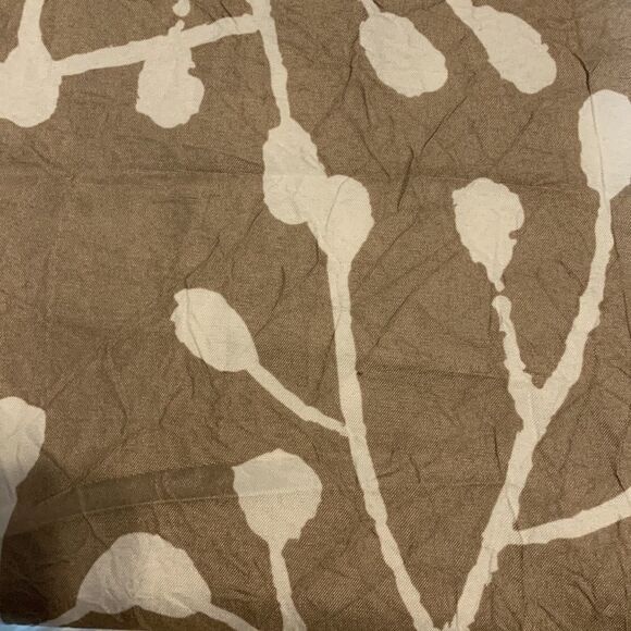 Biscayne Branches Grommet window panel 84 inches length by 40 inches wide - Picture 5 of 7